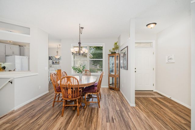 15017 Everleigh Circle, Rosemount, MN 55068