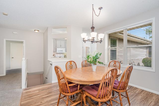 15017 Everleigh Circle, Rosemount, MN 55068