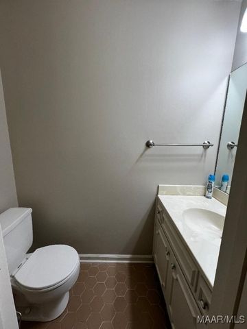 1737 Wentworth Drive, Montgomery, AL 36106