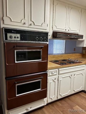 1737 Wentworth Drive, Montgomery, AL 36106