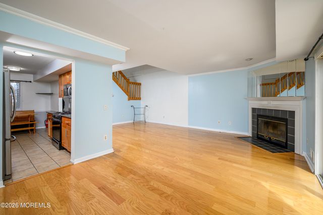 25 Rambling Meadow Court, Tinton Falls, NJ 07724