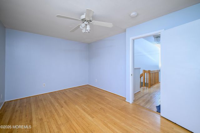 25 Rambling Meadow Court, Tinton Falls, NJ 07724