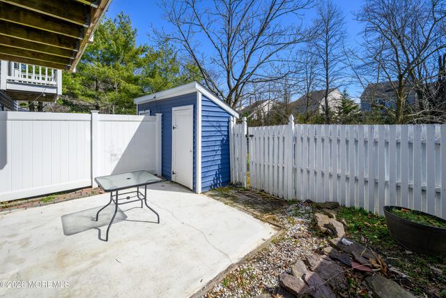 25 Rambling Meadow Court, Tinton Falls, NJ 07724