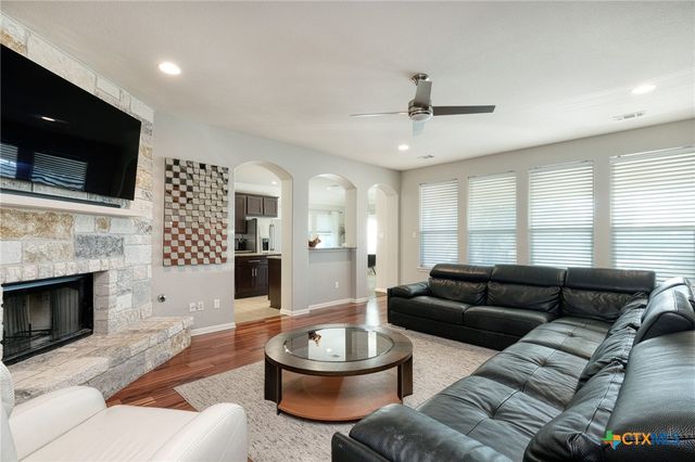 4362 Green Tree Drive, Round Rock, TX 78665