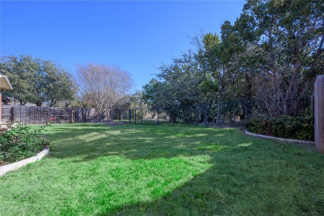 22325 Rock Wren RD A, Spicewood, TX 78669