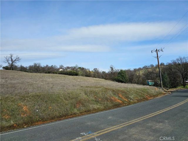 1930 New Long Valley, Clearlake Oaks, CA 95423