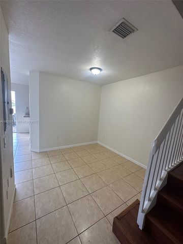 2505 SE 14th Ave 379, Homestead, FL 33035