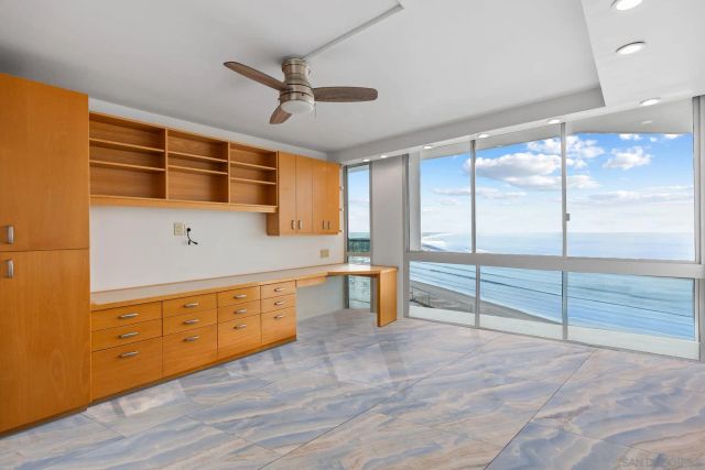 1820 Avenida Del Mundo 1504, Coronado, CA 92118