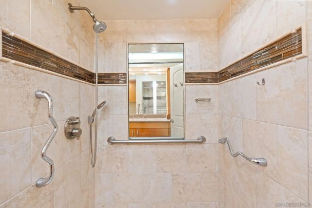 1820 Avenida Del Mundo 1504, Coronado, CA 92118