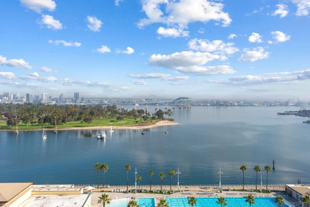 1820 Avenida Del Mundo 1504, Coronado, CA 92118