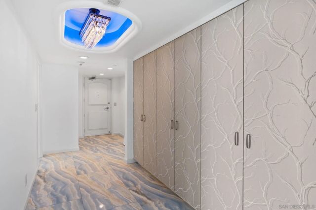 1820 Avenida Del Mundo 1504, Coronado, CA 92118