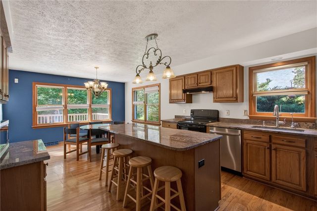313 Blue Run Rd, Indiana Twp, PA 15024