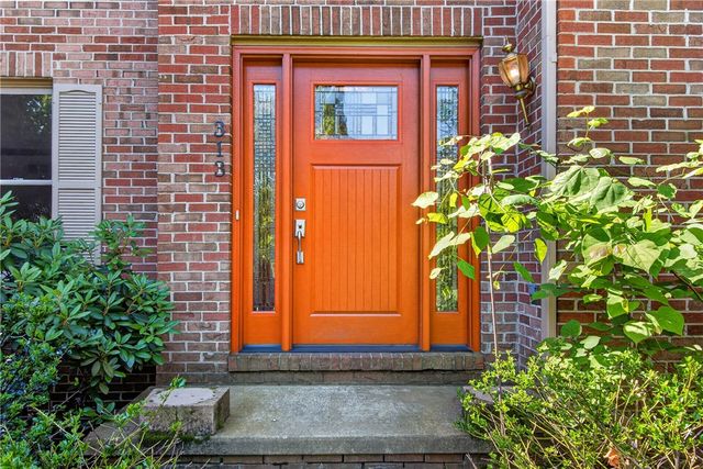 313 Blue Run Rd, Indiana Twp, PA 15024