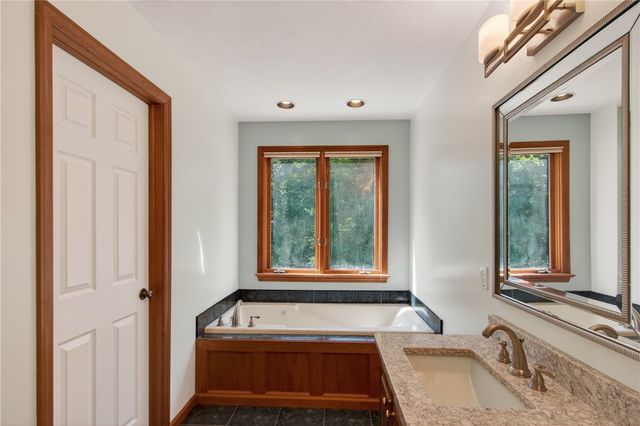 313 Blue Run Rd, Indiana Twp, PA 15024