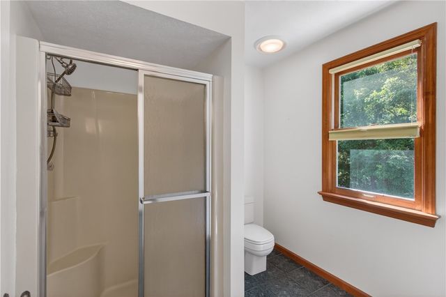 313 Blue Run Rd, Indiana Twp, PA 15024