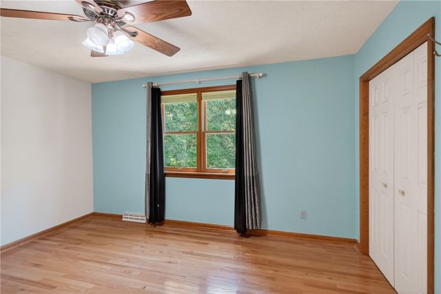 313 Blue Run Rd, Indiana Twp, PA 15024