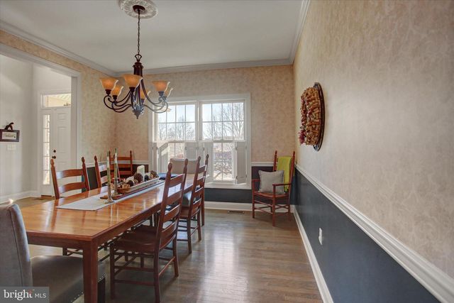 4 BAYBERRY RD, Carlisle, PA 17013