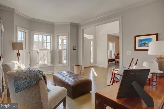 4 BAYBERRY RD, Carlisle, PA 17013