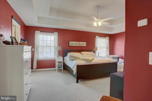 4 BAYBERRY RD, Carlisle, PA 17013