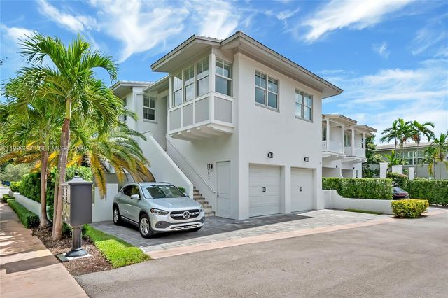 3400 Ponce De Leon Blvd, Coral Gables, FL 33134