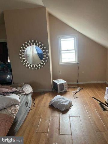 1522 VERNON ST, Harrisburg, PA 17104