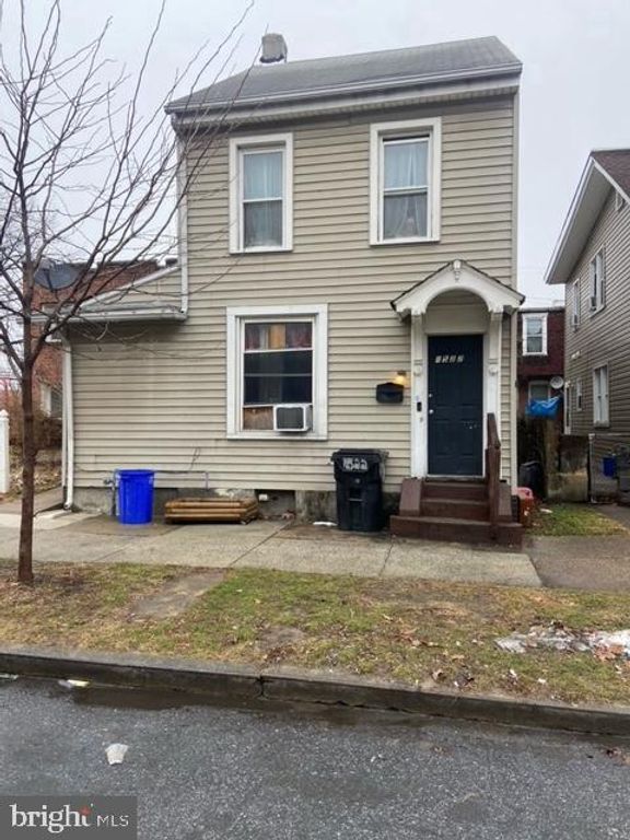 1522 VERNON ST, Harrisburg, PA 17104