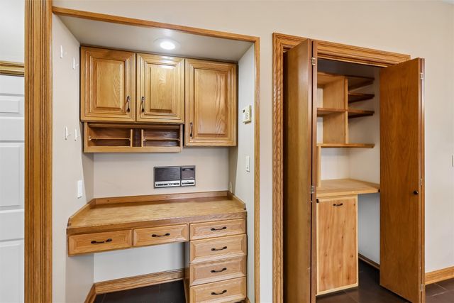 901 NW Campus Ridge Court, Ankeny, IA 50023