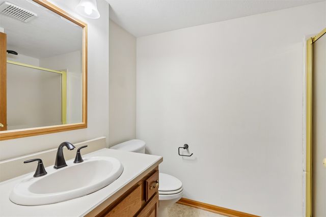 901 NW Campus Ridge Court, Ankeny, IA 50023