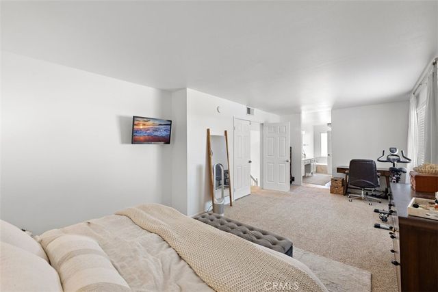 1279 Moss, Upland, CA 91784