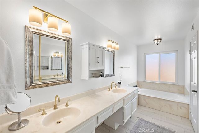 1279 Moss, Upland, CA 91784