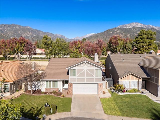 1279 Moss, Upland, CA 91784