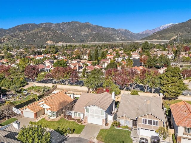 1279 Moss, Upland, CA 91784