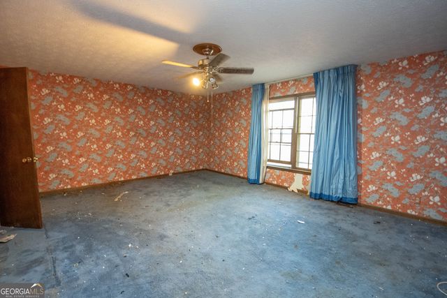 110 Canterbury Lane, Fayetteville, GA 30215