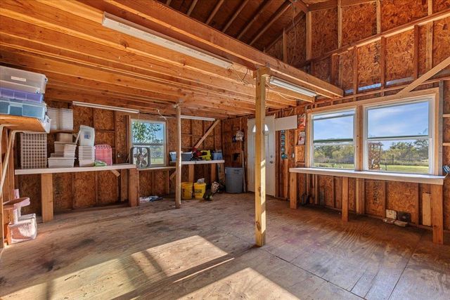 145 Angelia DR, Cedar Creek, TX 78612