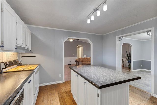 145 Angelia DR, Cedar Creek, TX 78612