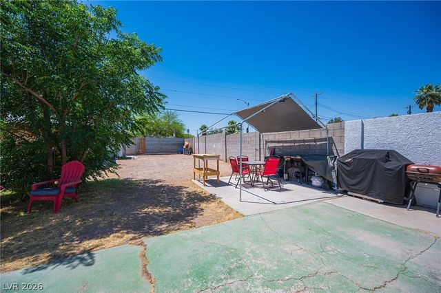 1900 East Mesquite Avenue, Las Vegas, NV 89101