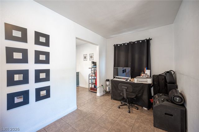 1900 East Mesquite Avenue, Las Vegas, NV 89101