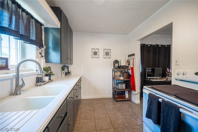 1900 East Mesquite Avenue, Las Vegas, NV 89101