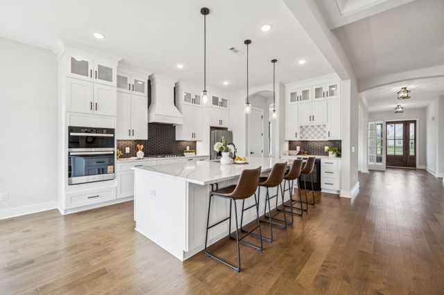 16 Blairmont Ct, Winchester, TN 37398