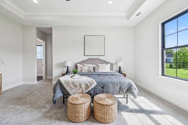 16 Blairmont Ct, Winchester, TN 37398