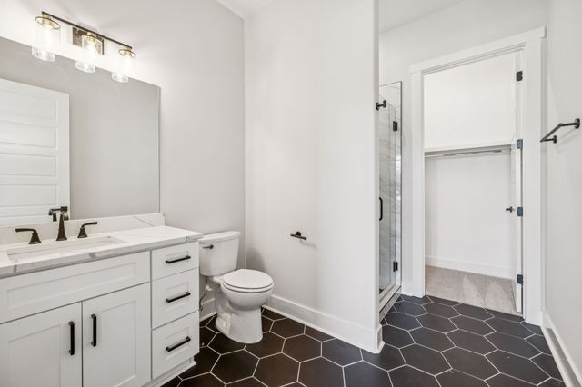 16 Blairmont Ct, Winchester, TN 37398