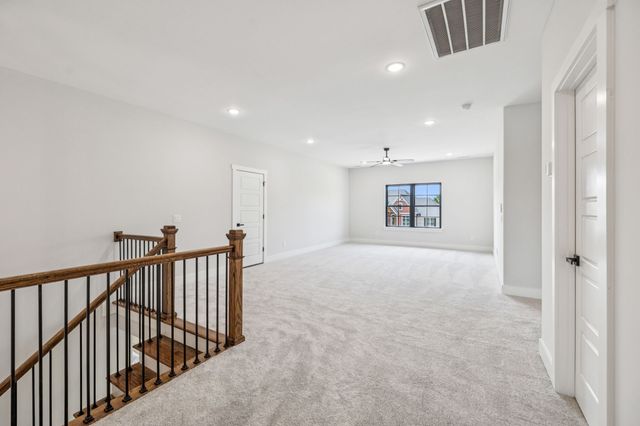 16 Blairmont Ct, Winchester, TN 37398