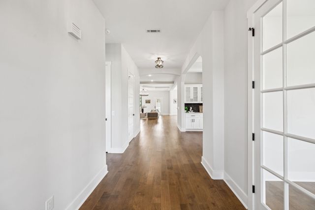 16 Blairmont Ct, Winchester, TN 37398