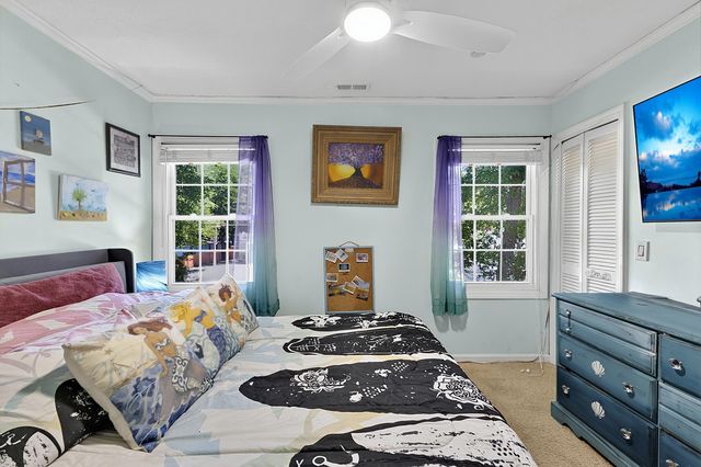 515 7th Ave. S, Surfside Beach, SC 29575