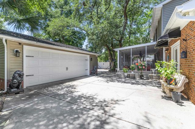 515 7th Ave. S, Surfside Beach, SC 29575