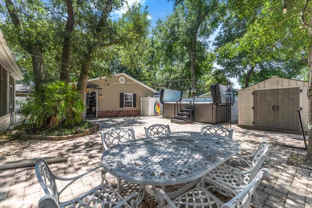 515 7th Ave. S, Surfside Beach, SC 29575