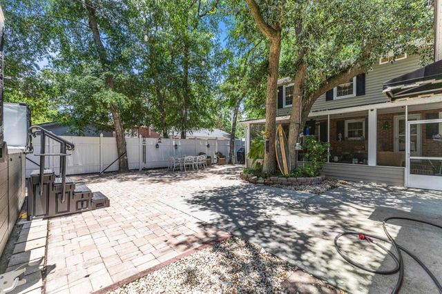 515 7th Ave. S, Surfside Beach, SC 29575