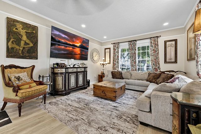 515 7th Ave. S, Surfside Beach, SC 29575