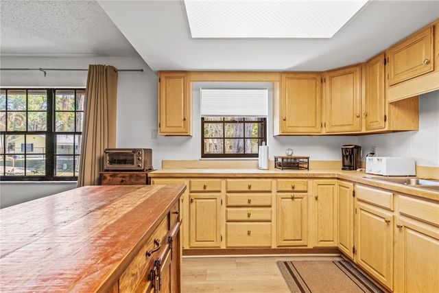 1134 37th Avenue SW, Vero Beach, FL 32968