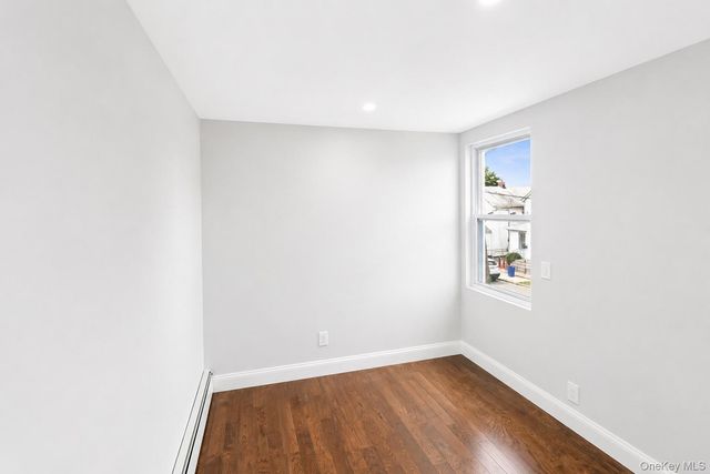 21704 135th Avenue, Springfield Gardens, NY 11413